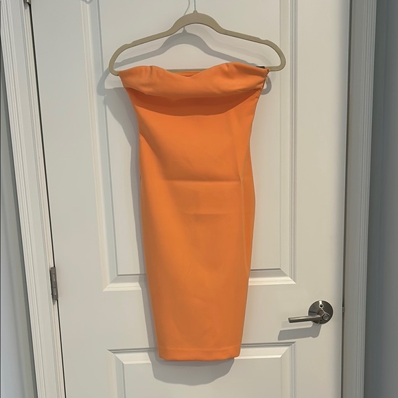 Likely Dresses | Elegant Orange Strapless Dress | Color: Orange | Size: 0 | Desbaker6676'S Closet